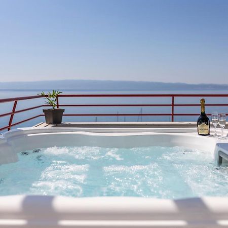 Seaside Penthouse With Hot Tub Sky Living Split Exterior foto