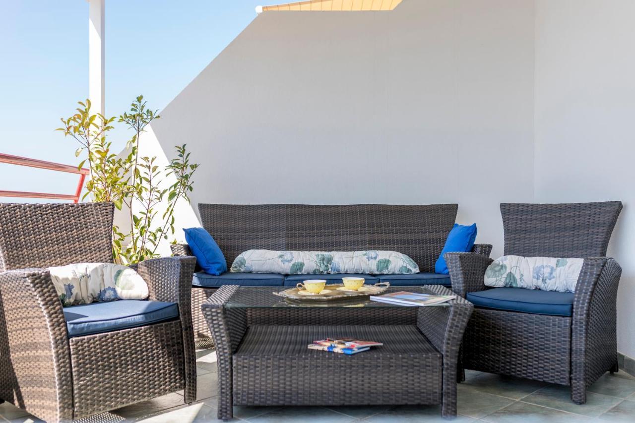 Seaside Penthouse With Hot Tub Sky Living Split Exterior foto