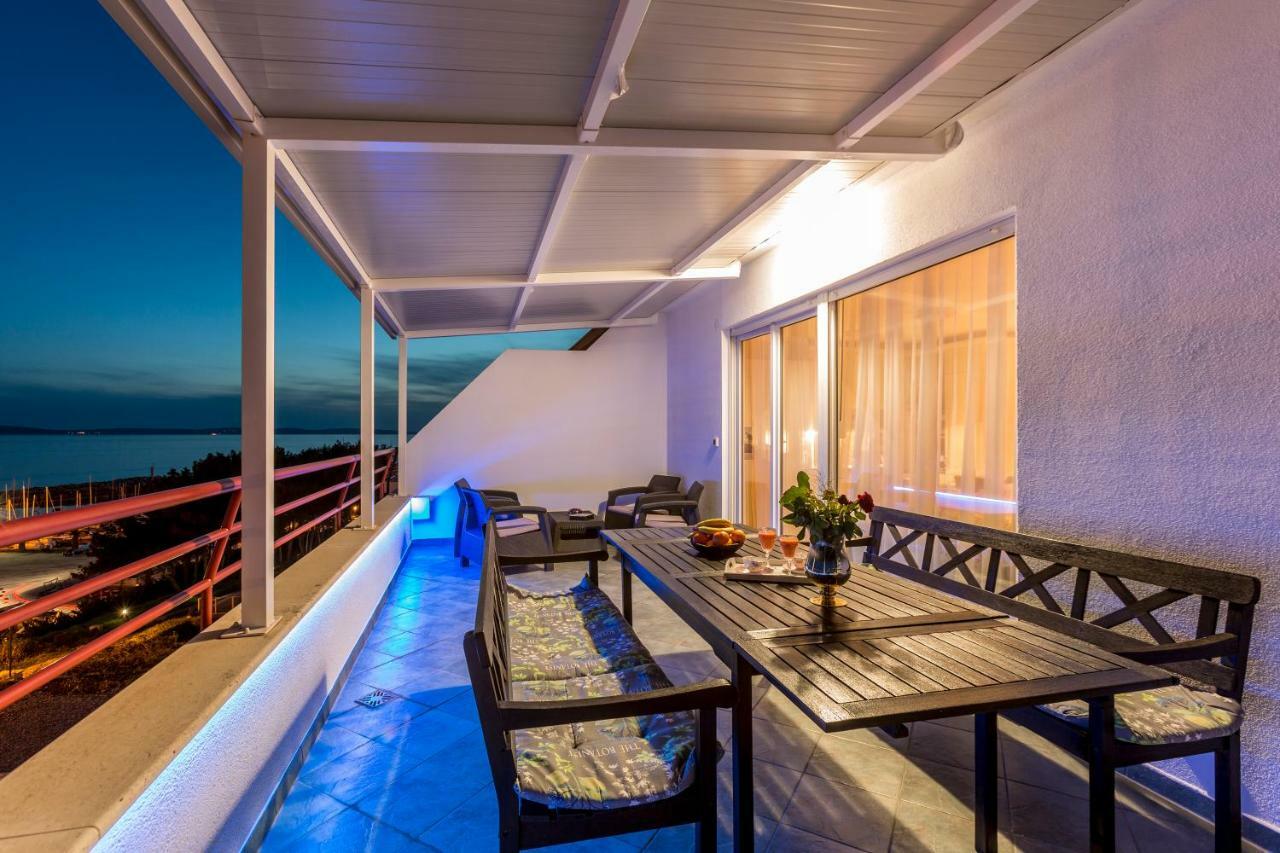 Seaside Penthouse With Hot Tub Sky Living Split Exterior foto