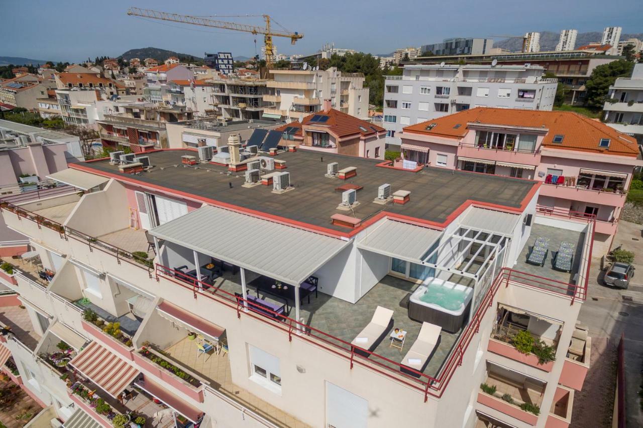 Seaside Penthouse With Hot Tub Sky Living Split Exterior foto