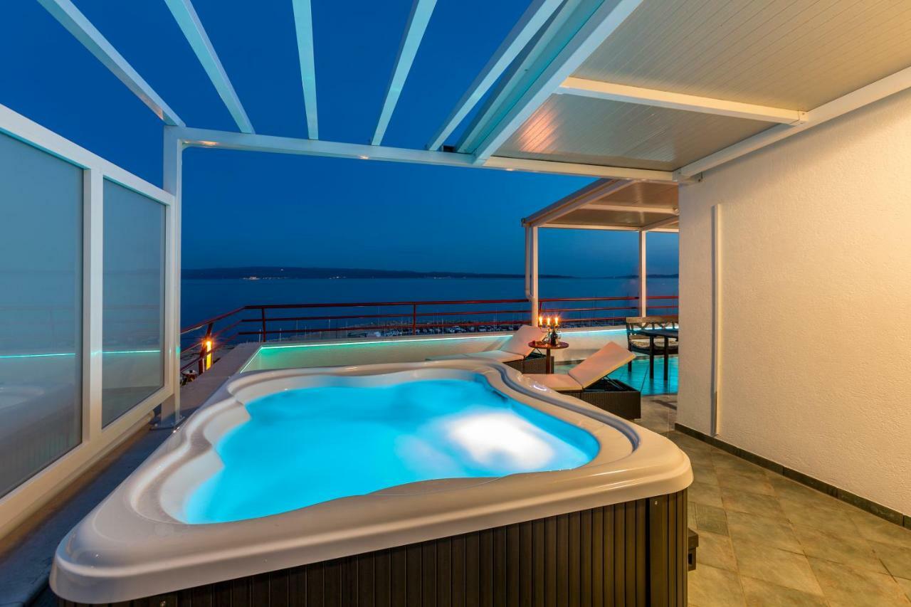 Seaside Penthouse With Hot Tub Sky Living Split Exterior foto